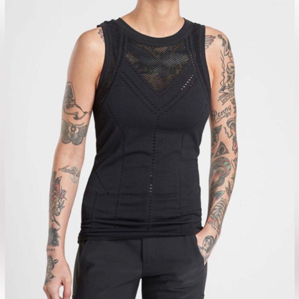 Black Sleeveless Women's Top